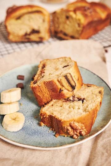 Featured image of recipe Coconut Banana Bread